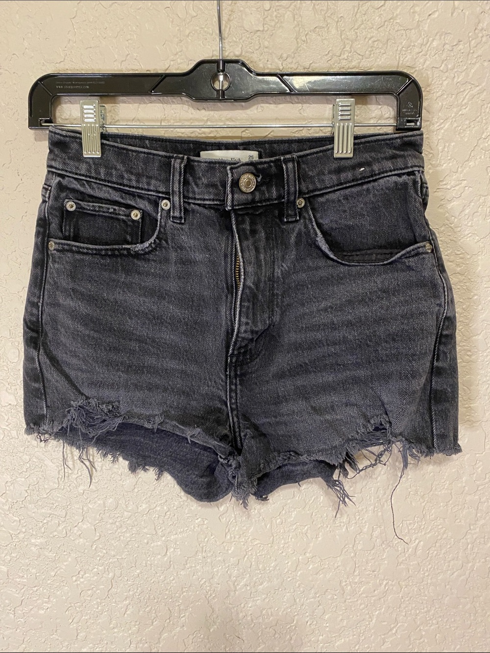 Abercrombie & Fitch Mom Short High Rise Washed Black Denim 25” or size 0